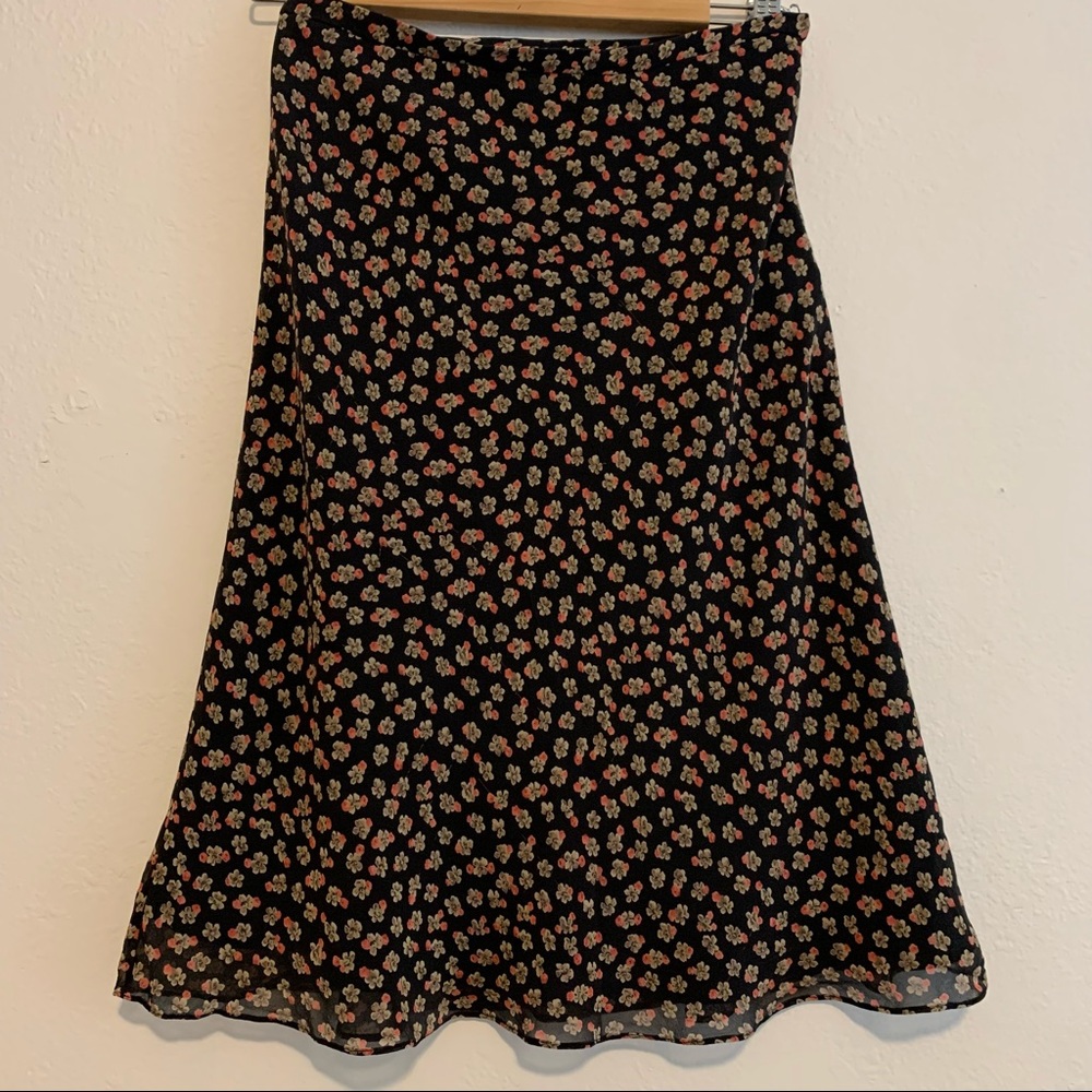 Beautiful 100% silk floral midi skirt